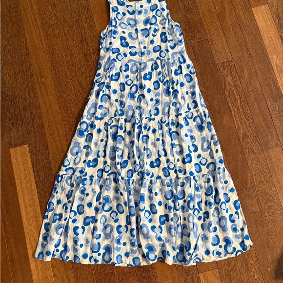 michelle mcdowell Dresses & Skirts - Blue and White Dress